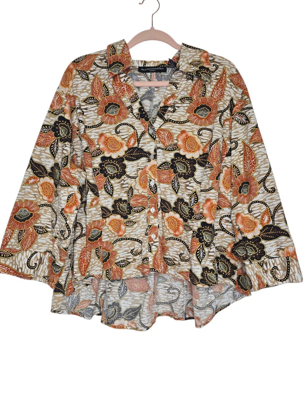 Blue Diamond Plus button-up shirt featuring a floral batik print